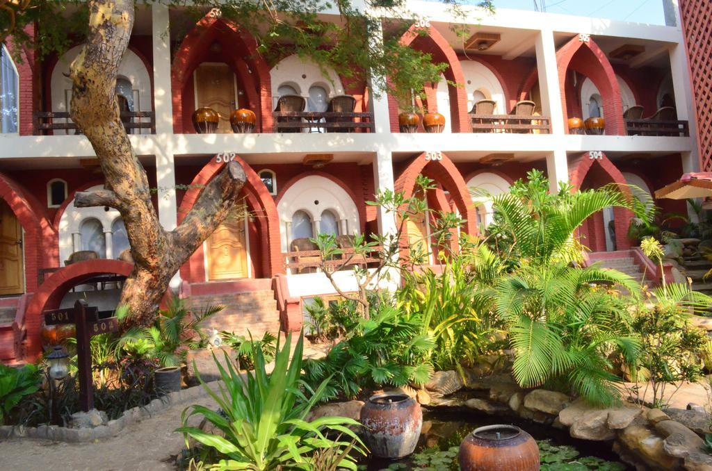 Kaday Aung Hotel Bagan Bagian luar foto