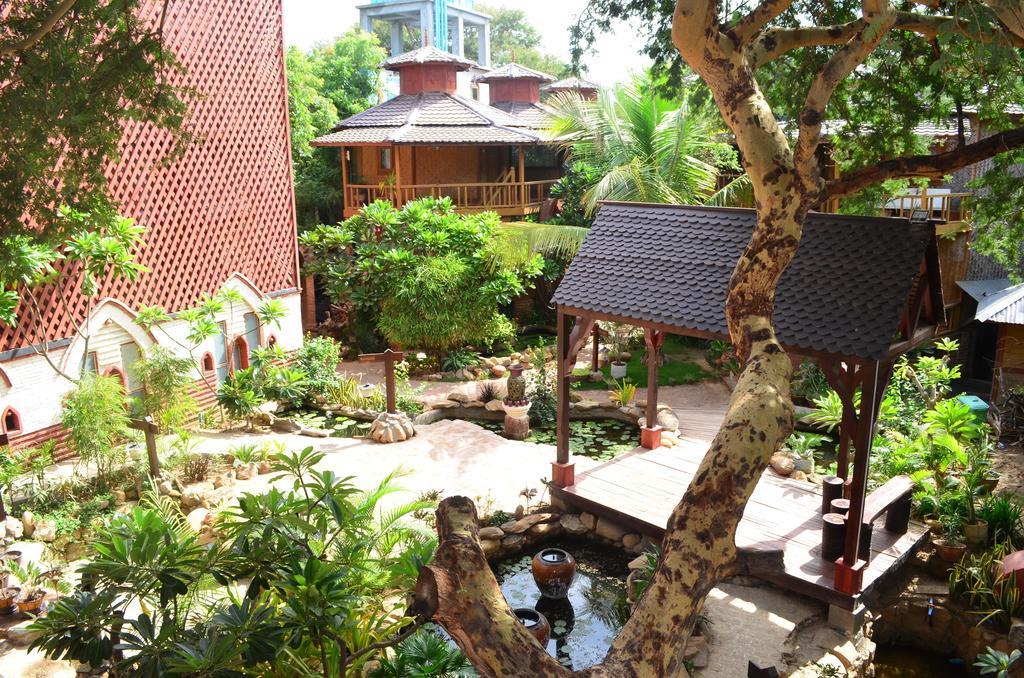 Kaday Aung Hotel Bagan Bagian luar foto