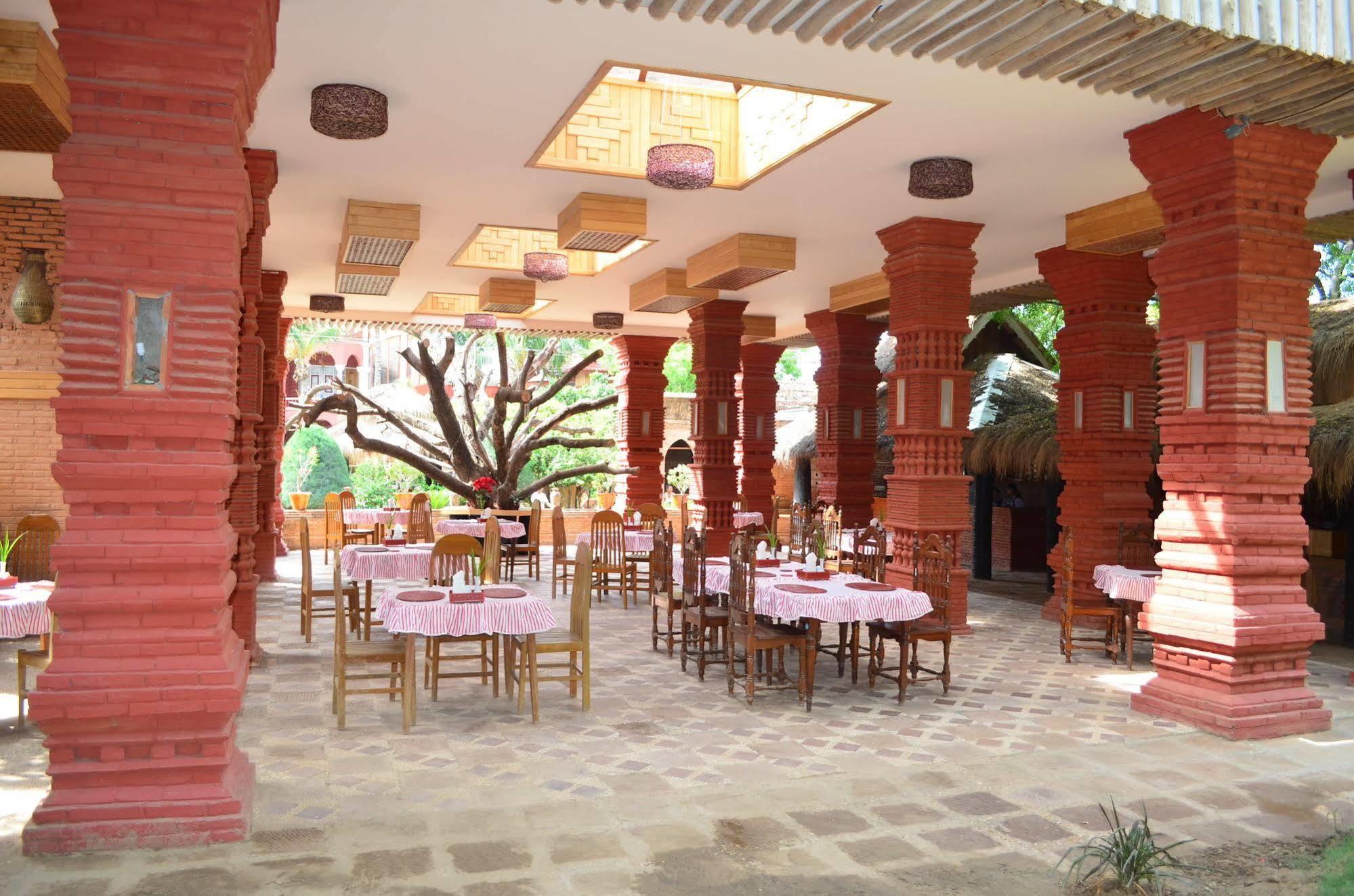 Kaday Aung Hotel Bagan Bagian luar foto